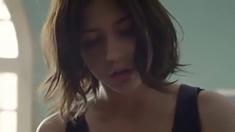 Adele Exarchopoulos In Steamy 2016 Scene