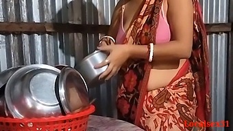 Indian Wife'S Kitchen Romance In Village